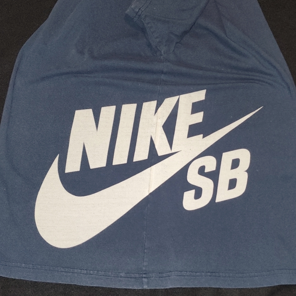 Vintage Nike SB shirt men's large